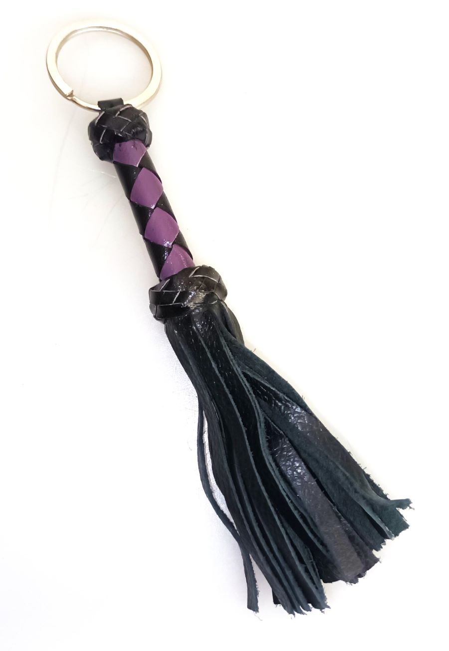 Flogger Schlüsselanhänger - violett