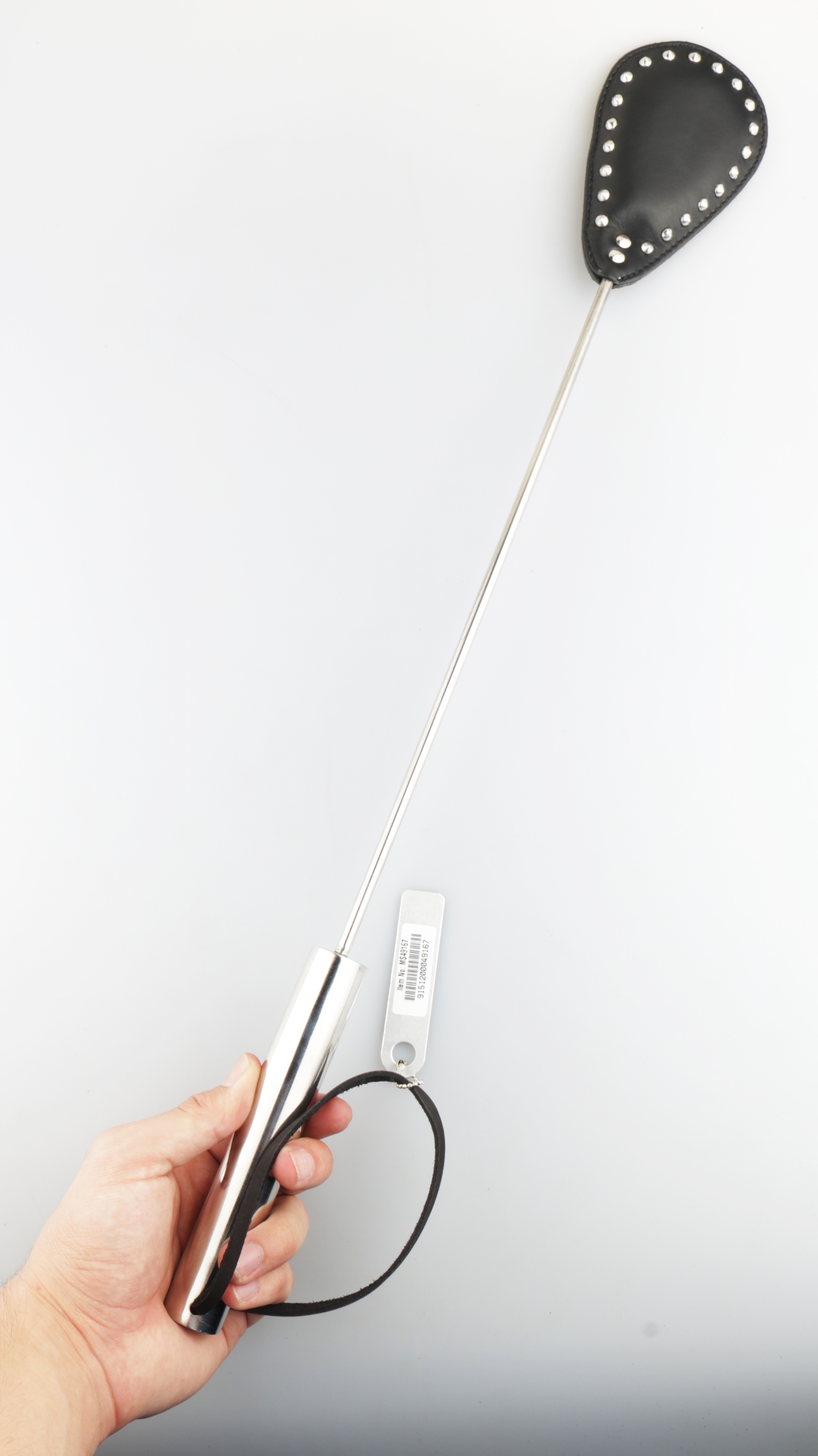 Stahlgerte mit stylischer Nieten-Lederklatsche